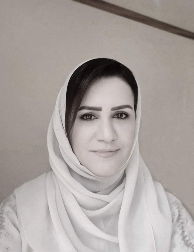 ميرة--787x1024 Home